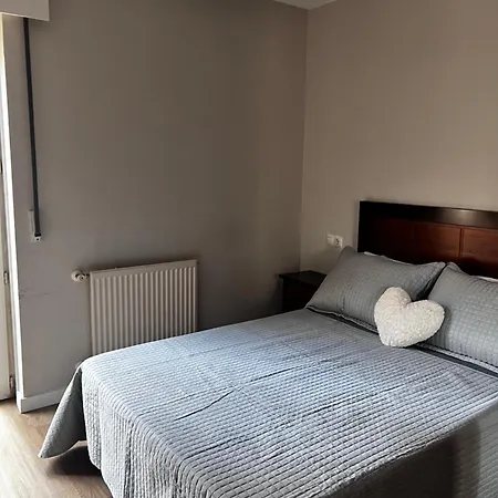 Duplex Bertamirans Appartement Angeles Buitenkant foto